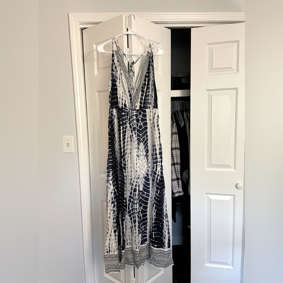 NWT Venus Swimwear Blue & White Cover up/Maxi Dress - Picture 1 of 5